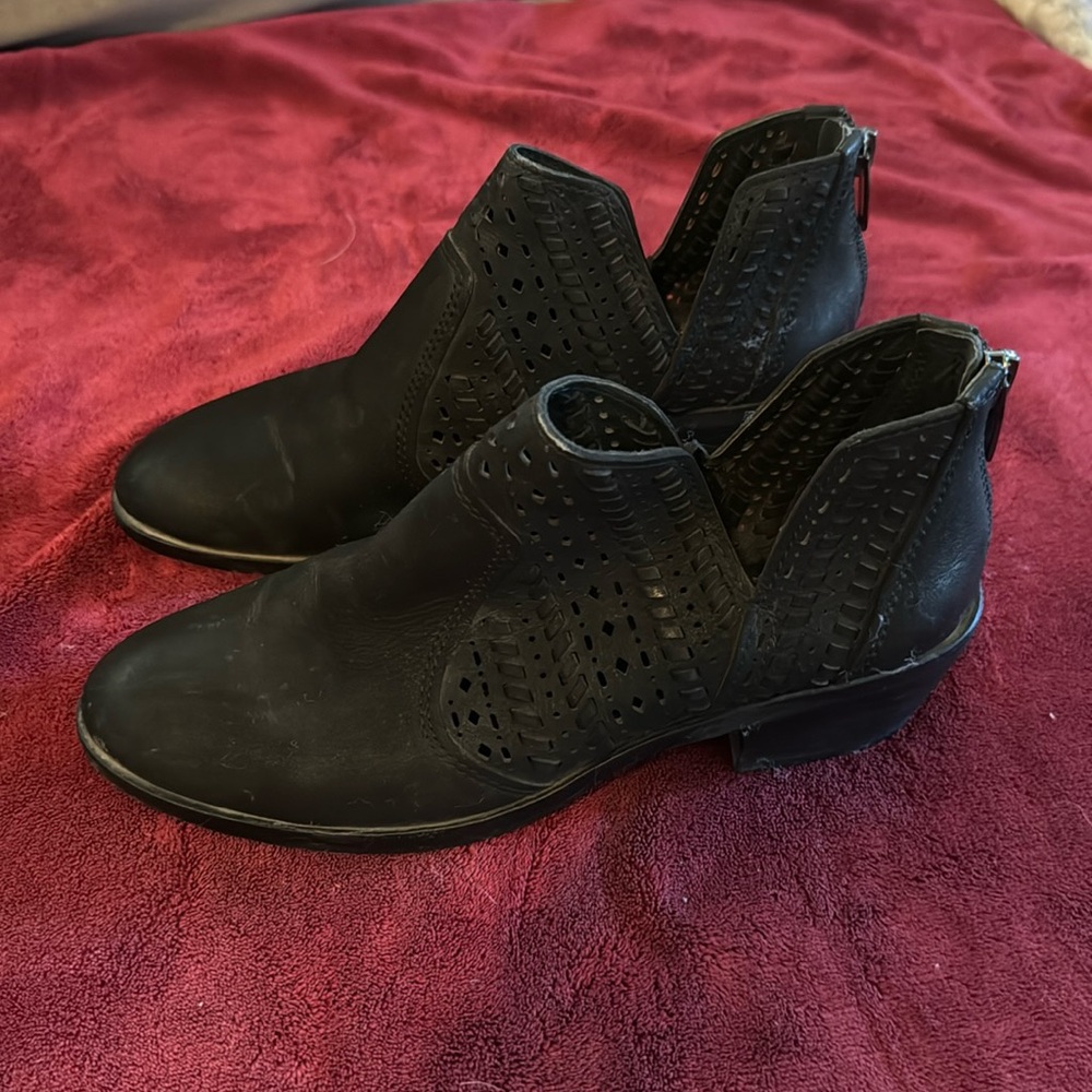 Vince Camuto ankle booties, size 6.5